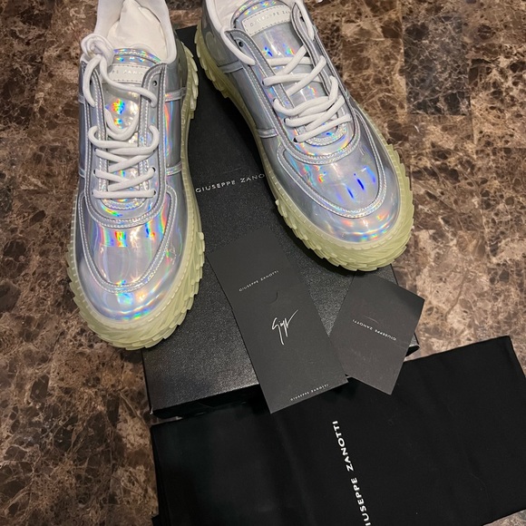 Giuseppe Zanotti Blabber Low-Top Iridescent Leather Sneakers SZ 41EU - Picture 4 of 14